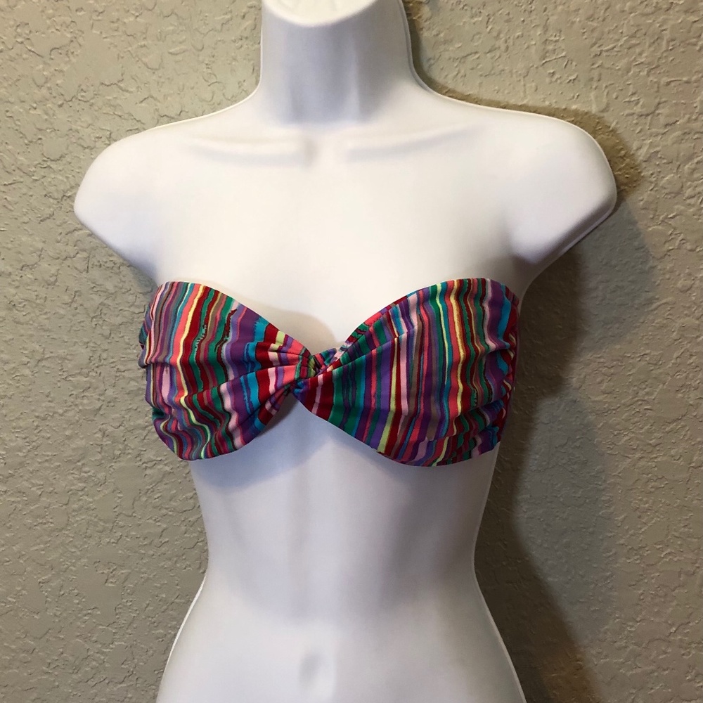 Victoria’s Secret strapless bikini top